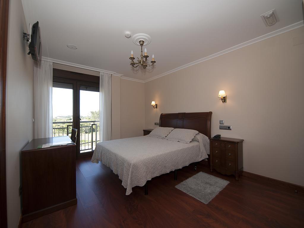 Pension Residencia A Cruzan (Adults Only) Noalla  Exteriör bild