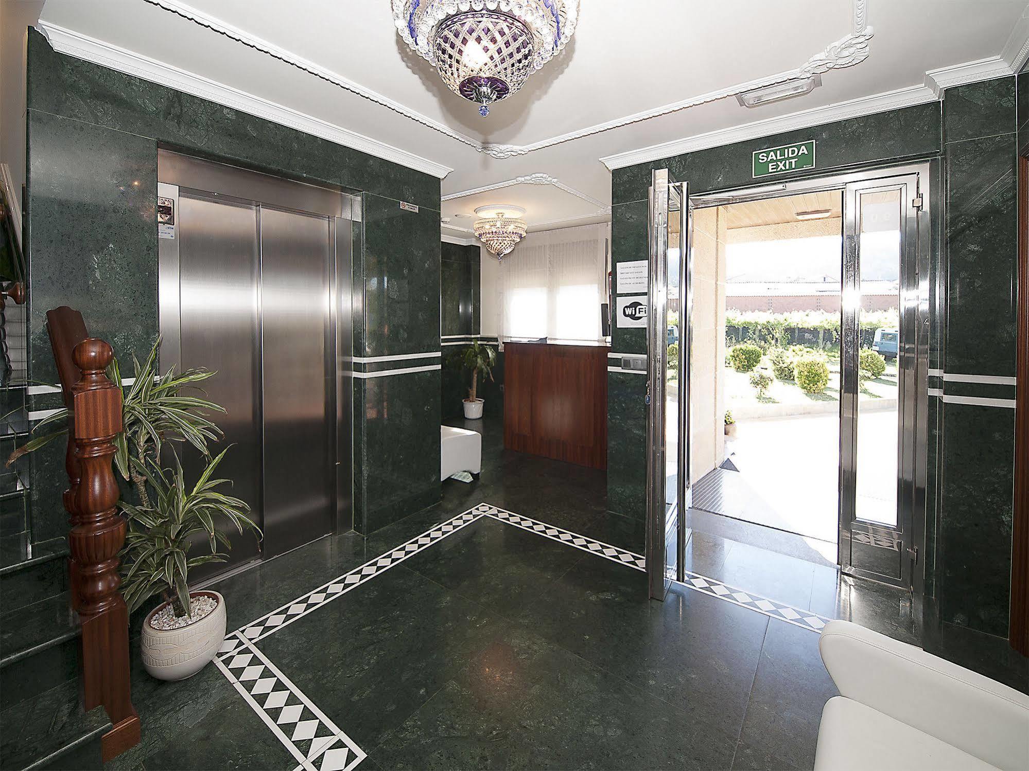 Pension Residencia A Cruzan (Adults Only) Noalla  Exteriör bild