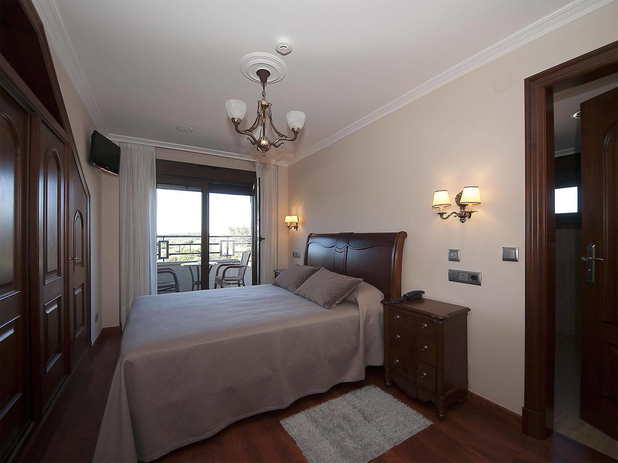 Pension Residencia A Cruzan (Adults Only) Noalla  Exteriör bild