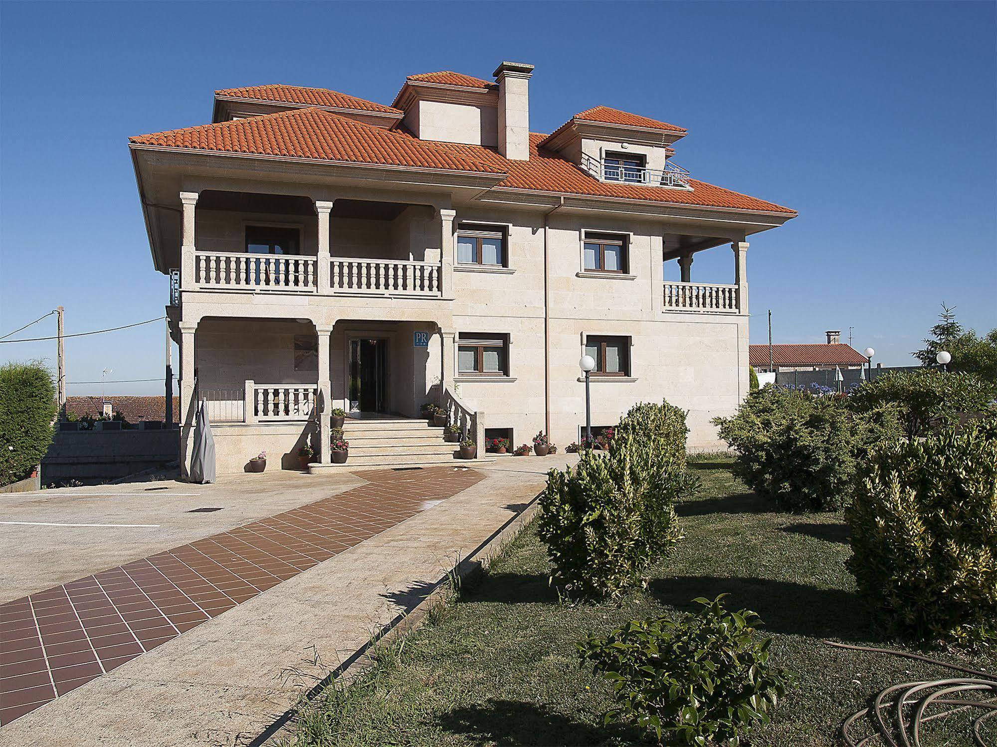 Pension Residencia A Cruzan (Adults Only) Noalla  Exteriör bild